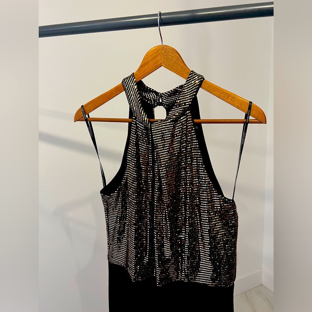 Women’s sz. 12 Black & Gold Pant-suit